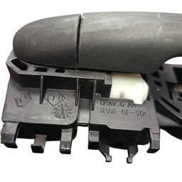 MAÇANETA EXT. PORTA DIANT/TRAS DIREITA MEGANE 2007 A 2013