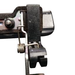 MAÇANETA EXTERNA TAMPA TRASEIRA NISSAN MARCH