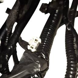 CHICOTE TAMPA TRASEIRA TOYOTA YARIS SEDAN 1.5 2019