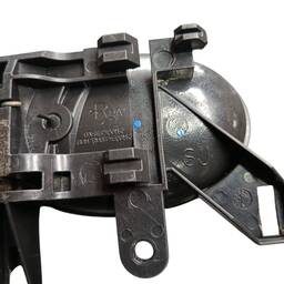 MAÇANETA EXT. PORTA DIANTEIRA DIREITA VERSA 2021 2022 2023/