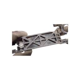 BASE MAÇANETA DIANT DIREITA COROLLA 03/14 HILUX/SW4 06/15