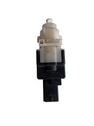 INTERRUPTOR PEDAL FREIO FIAT STRADA 2018