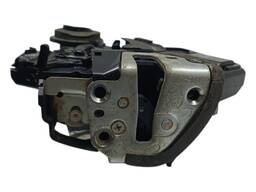 FECHADURA PORTA T/D COROLLA 03 A 08 HILUX SW4 (SUCATA)