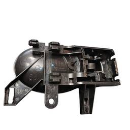 MAÇANETA EXT. PORTA TRASEIRA ESQUERDA VERSA 2021 2022 2023/