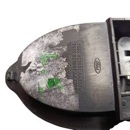 MAÇANETA EXT. PORTA TRAS ESQ FIESTA KA 14/21 ECOSPORT 13/21