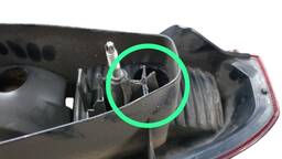 LANTERNA TRASEIRA ESQUERDA LOGAN 2008 A 2010 COM DETALHE 