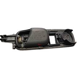 MAÇANETA EXT. PORTA DIANTEIRA ESQUERDA AUDI A6 2005 A 2010