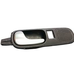 Maçaneta Ext. Porta Dianteira Esquerda Audi A6 2005 A 2010