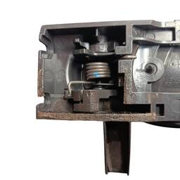 MAÇANETA EXT. PORTA DIANTEIRA DIREITA VERSA 2021 2022 2023/