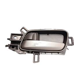 MAÇANETA EXT. PORTA TRASEIRA ESQUERDA CR-V 2024 2025/..