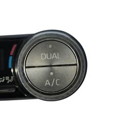 COMANDO AR CONDICIONADO DIGITAL TOYOTA RAV4 HYBRID 2019/