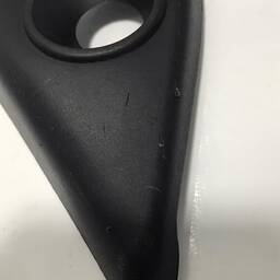 ACABAMENTO INTERNO RETROVISOR DIREITO RENAULT SANDERO15/19