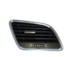 Difusor ar condicionado Direito Audi Q3 1.4 2017 2019