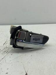 Maçaneta Interna Dianteira Direita Toyota Sienta