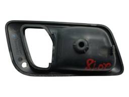 MOLDURA MACANETA INTERNA DIREITA STRADA PALIO 2006 A 2020 