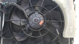 KIT RADIADOR HYUNDAI HB20 1.6 2013 A 2019 AUTOMATICO