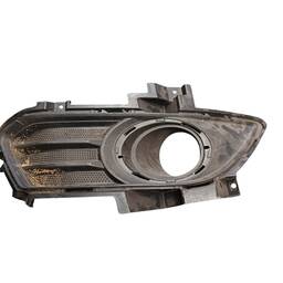 Moldura Farol Milha Direito Ford Fusion