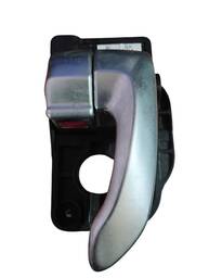 MAÇANETA INTERNA TRASEIRA DIREITA KIA SOUL 09 A 14