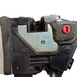 FECHADURA PORTA DIANTEIRA ESQUERDA CERATO ATÉ 2006 A 2008