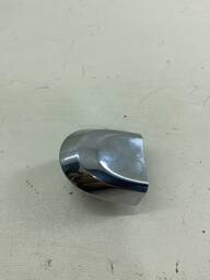 MOLDURA PONTA MAÇANETA EXTERNA VERSA 2012 À 2019