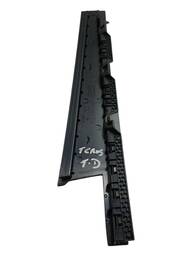 MOLDURA ACABAMENTO PORTA TRASEIRA DIREITA TCROSS