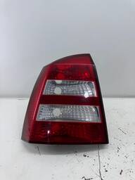 Lanterna Traseira Esquerda Astra Sedan 2003 À 2012 