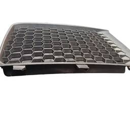 GRADE INTERNA PARACHOQUE PEUGEOT 208 2017 A 2020