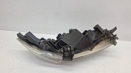 FAROL ESQUERDO COROLLA 2009 A 2011