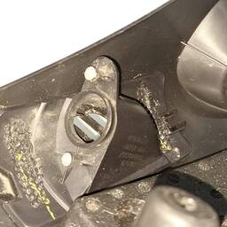 ACABAMENTO INFERIOR COLUNA DE DIREÇÃO FIAT STRADA 2022 2024