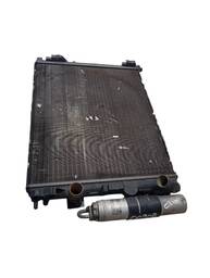 RADIADO E CONDENSADOR AR COND RENAULT CLIO KANGOO SYMBOL 820