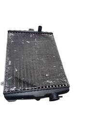 RADIADOR PASSAT 1.5 / 1.6 / 1.8 1974 ATÉ 1984 SEM AR MANUAL