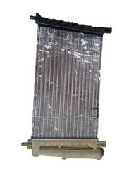 RADIADOR FIAT FIORINO / PREMIO / UNO 1.0 / 1.4 / 1.3 / 1.5 8
