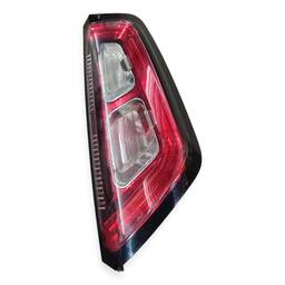 LANTERNA TRASEIRA FIAT PUNTO 2013 A 2017 L.DIREITO C.DETALHE