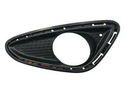 GRADE MOLDURA MILHA ESQUERDO HB20 2013 2014 A 2015