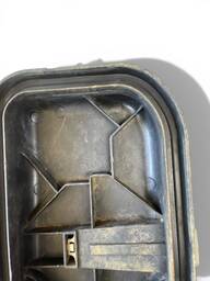 TAMPA VEDAÇÃO FAROL DIREITO PALIO STRADA SIENA 2004 A 2012