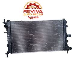 RADIADOR FOCUS 2001 2002 2003 2004 2005 2006