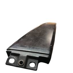 ACABAMENTO MOLDURA EXTERNA COLUNA ESQUERDA AUDI A3