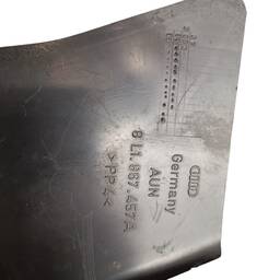 ACABAMENTO SOLEIRA AUDI A3