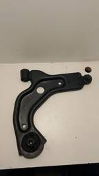 BANDEJA SUSPENÇÃO DIANT FORD FIESTA COURIER 96 A 13 L.DIR