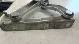 DOBRADIÇA DIREIT CAPO DIANT MERCEDES E320 03