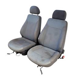 JOGO BANCOS DIANTEIROS  VOYAGE G5 G6 G7 G8 2009 A 2023