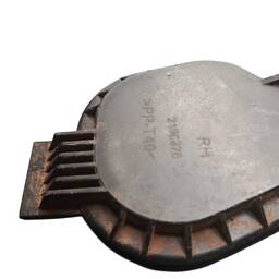 TAMPA VEDAÇÃO DIREITO FAROL VOLKSWAGEN AMAROK