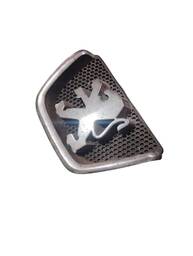 EMBLEMA GRADE CAPÔ DO PEUGEOT 206 99/11 ORIGINAL (USADO)