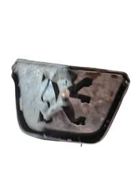 EMBLEMA GRADE CAPÔ DO PEUGEOT 206 99/11 ORIGINAL (USADO)