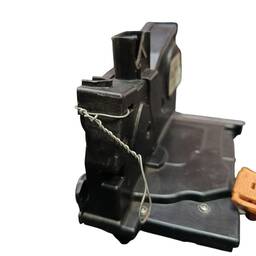 FECHADURA PORTA TRAS ESQ ONIX PRISMA COBALT ATÉ 19 SPIN 13/