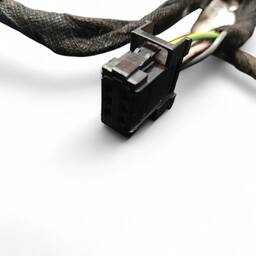 CHICOTE PORTA TRASEIRA DIREITA C3