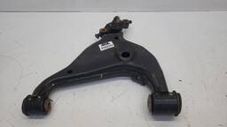 BANDEJA DIANTEIRA ESQUERDA INFERIOR HILUX SW4 2006 A 2015