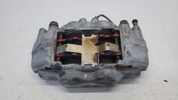 PINÇA FREIO DIANTEIRA DIREITA TOYOTA HILUX 2006 A 2015