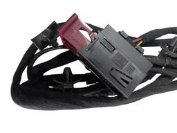 CHICOTE PORTA TRASEIRA ESQUERDA GM ONIX 2020 A 2024