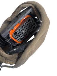 CHICOTE PORTA DIANTEIRA DIREITA MEGANE 2007 À 2012